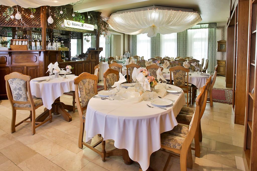 Hotel Rittinger Bonyhád Esterno foto