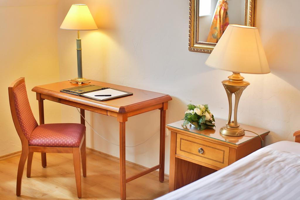 Hotel Rittinger Bonyhád Esterno foto